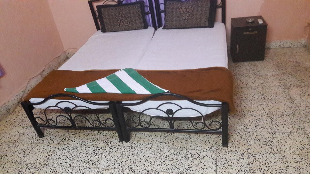 Ashley House Guest house 2*