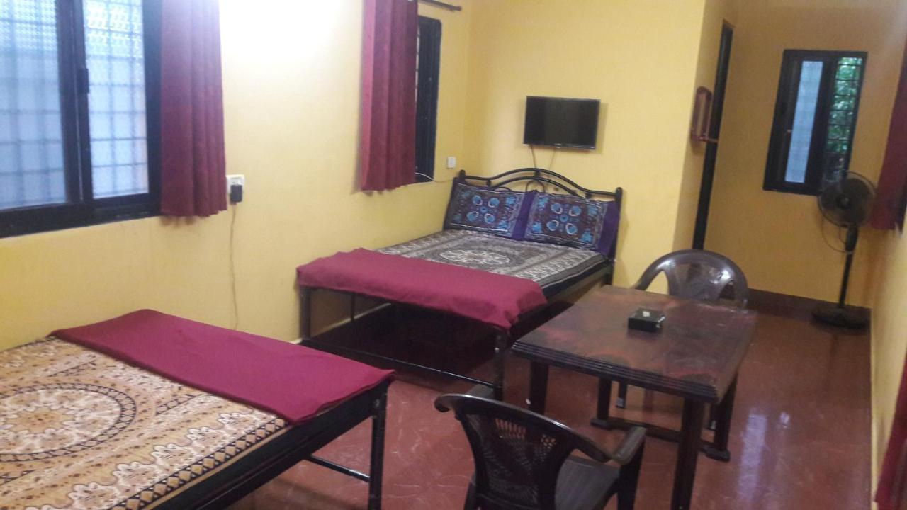 Ashley House Guest house 2*
